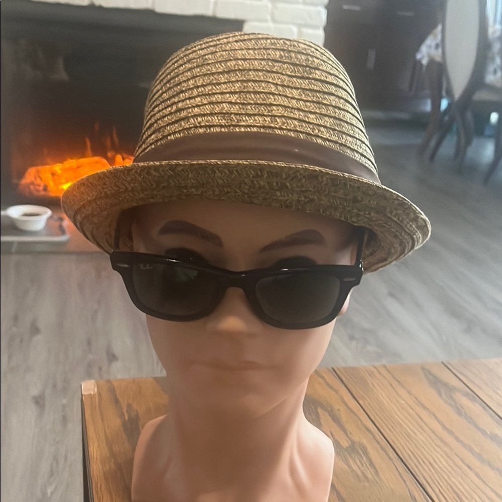 Stylish Straw Fedora preloved 💙